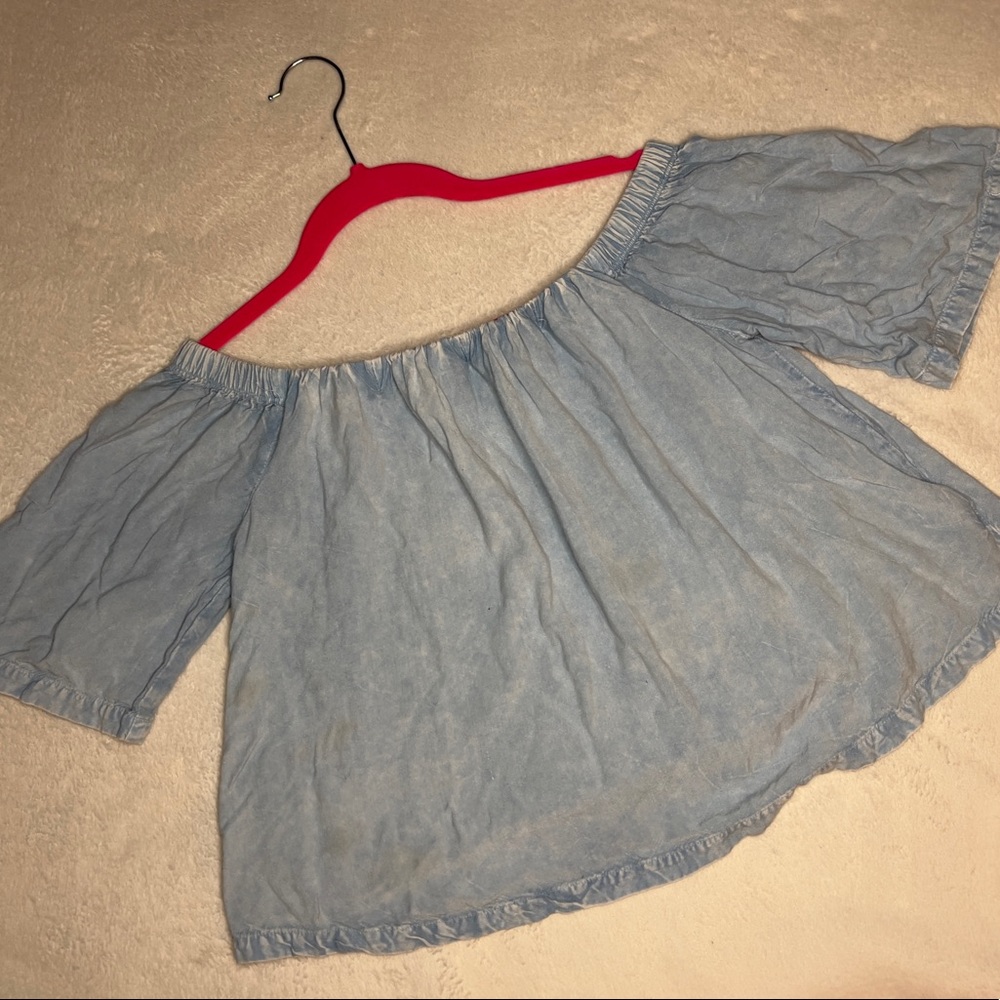 ❥Tramp❥Blouse ❥Off shoulder ❥Small